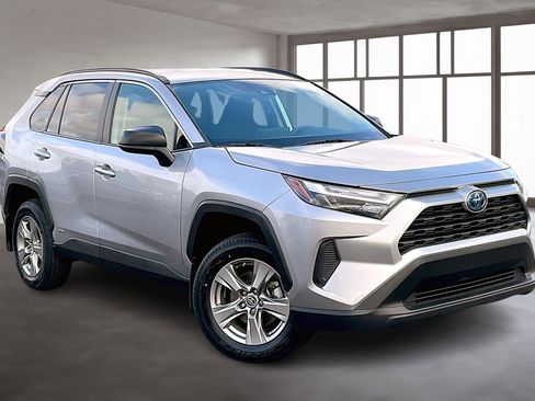 Used 2024 Toyota RAV4 LE image 1