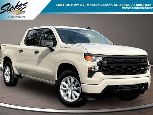 Used 2026 Chevrolet Silverado 1500 Custom AWD/4WD image 1