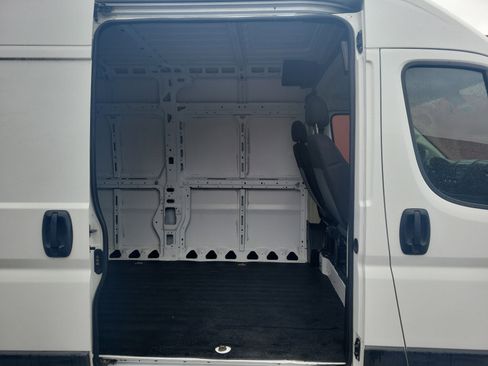 Used 2021 RAM ProMaster 2500 image 27