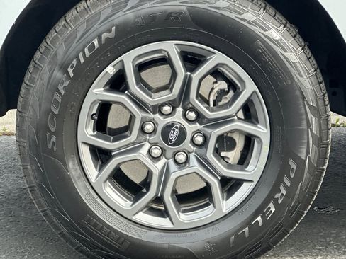 Certified 2025 Ford Expedition Active image 27