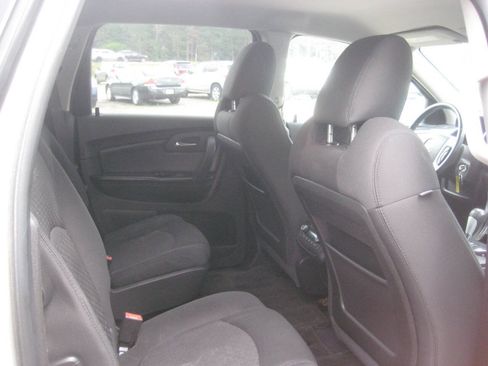 Used 2012 Chevrolet Traverse LT AWD/4WD image 12