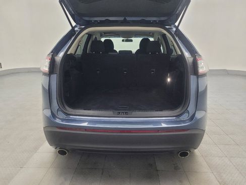 Used 2018 Ford Edge SE image 29