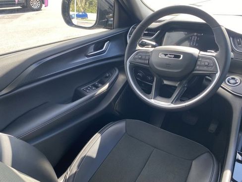 New 2025 Jeep Grand Cherokee Altitude w/ Trailer Tow Package image 52