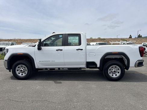 New 2026 GMC Sierra 2500 Pro w/ 1SA Pro Safety Plus Package AWD/4WD image 5