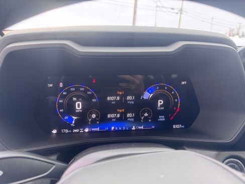 Used 2025 Chevrolet Colorado W/T w/ Advanced Trailering Package image 14