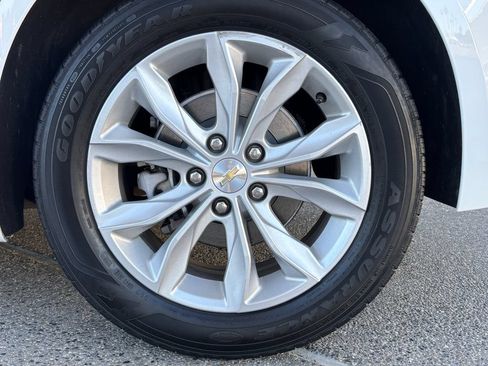 Used 2024 Chevrolet Malibu LT FWD image 31