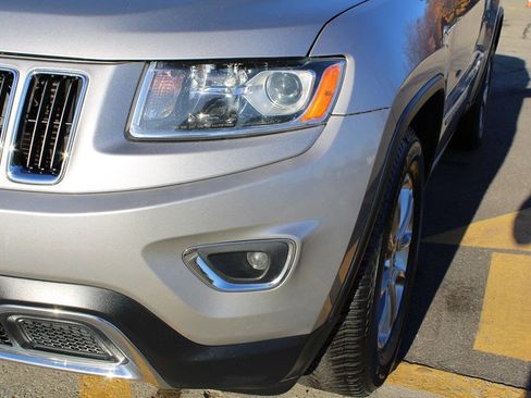 Used 2015 Jeep Grand Cherokee Limited image 25