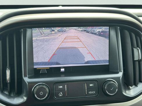Used 2019 Chevrolet Colorado Z71 AWD/4WD image 29