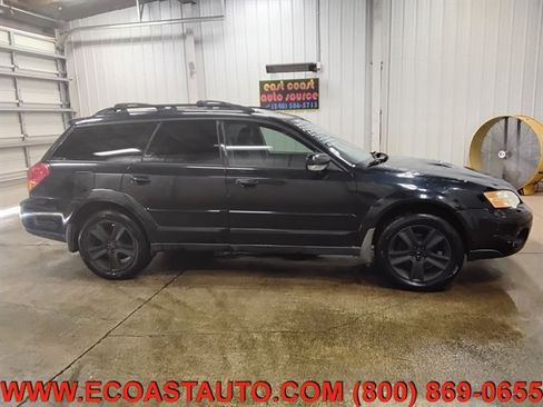 Used 2006 Subaru Outback 2.5XT Limited AWD/4WD image 2