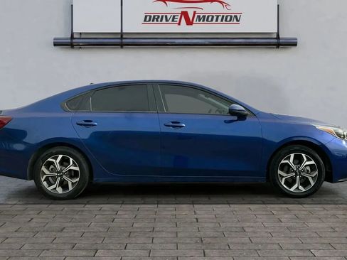 Used 2021 Kia Forte LXS image 3