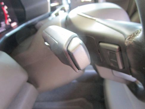 Used 2023 GMC Canyon Elevation w/ Elevation Premium Package AWD/4WD image 34