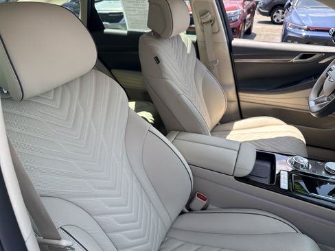 Used 2025 Genesis G80 2.5T Sport Prestige AWD/4WD image 13