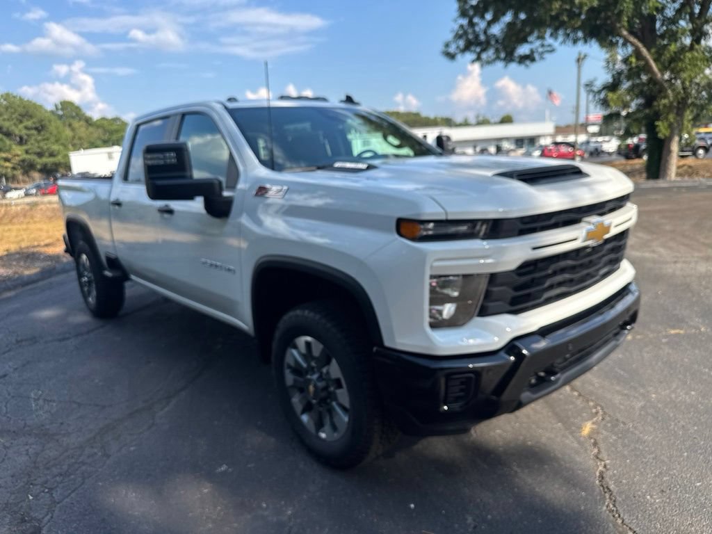 New 2026 Chevrolet Silverado 2500 Custom w/ Custom Value Package AWD/4WD image 17