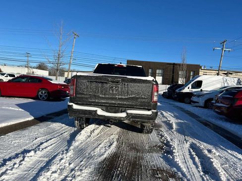 Certified 2019 RAM 1500 Big Horn image 19