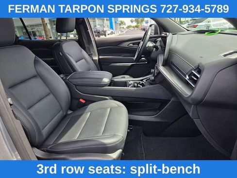 Certified 2025 Chevrolet Traverse LT FWD image 22