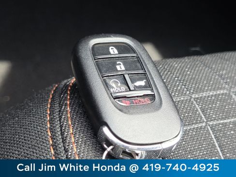 Certified 2024 Honda HR-V Sport image 30