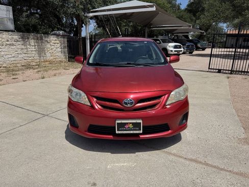 Used 2011 Toyota Corolla LE FWD image 7