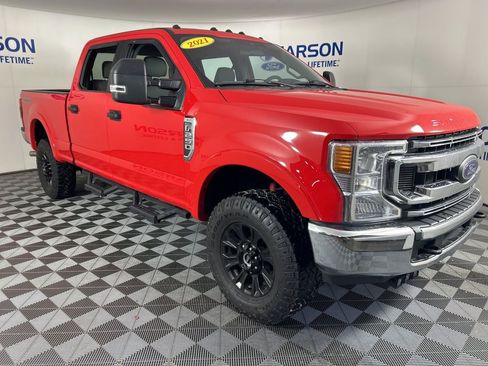 Used 2021 Ford F250 XLT w/ Tremor Off-Road Package image 3