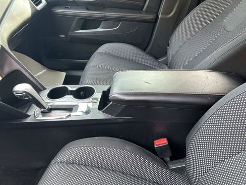 Used 2013 GMC Terrain SLE w/ Chrome and Technology Package image 19