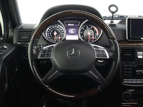 Used 2015 Mercedes-Benz G 63 AMG 4MATIC image 8
