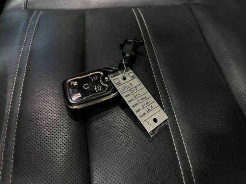 Used 2018 GMC Yukon Denali w/ Denali Ultimate Package image 41