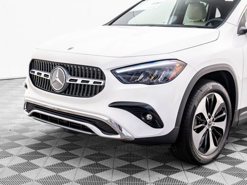 Certified 2026 Mercedes-Benz GLA 250 4MATIC image 41