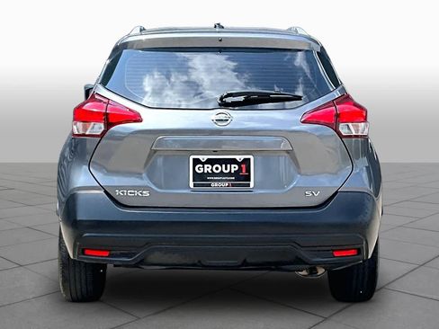 Used 2019 Nissan Kicks SV FWD image 5