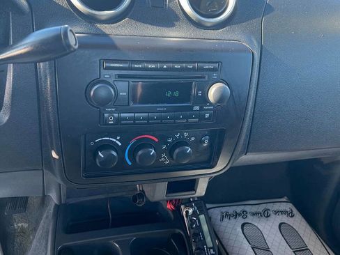 Used 2007 Mitsubishi Raider LS RWD image 19