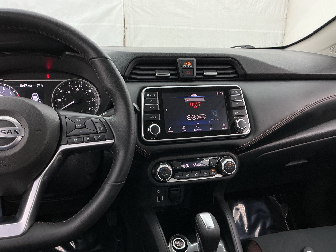 Used 2020 Nissan Versa SR w/ Convenience Package FWD image 33