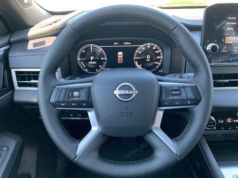 New 2026 Nissan Rogue Platinum AWD/4WD image 9