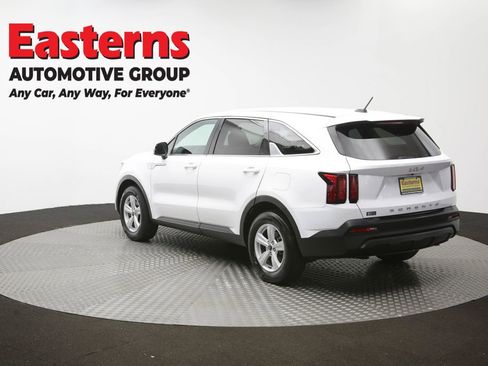 Used 2022 Kia Sorento LX FWD image 63