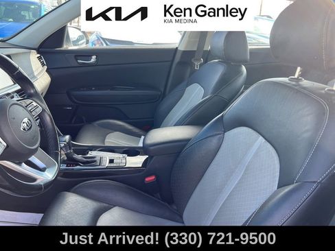 Used 2020 Kia Optima Premium image 11