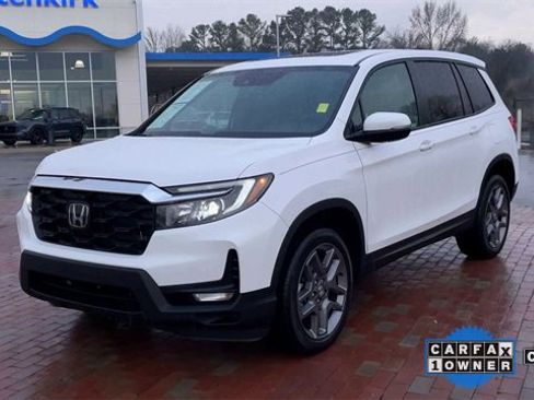 Certified 2023 Honda Passport EX-L image 5