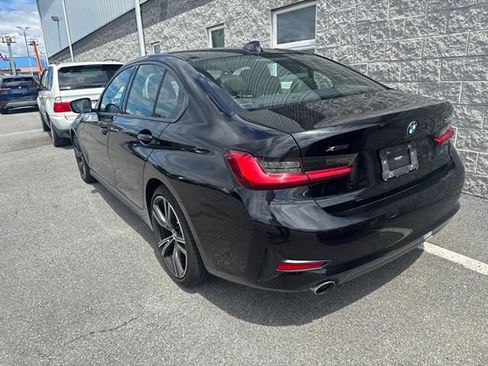 Used 2021 BMW 330i xDrive Sedan w/ Premium Package AWD/4WD image 9