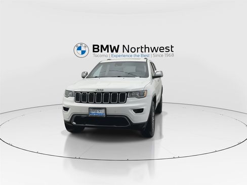 Used 2018 Jeep Grand Cherokee Limited image 8