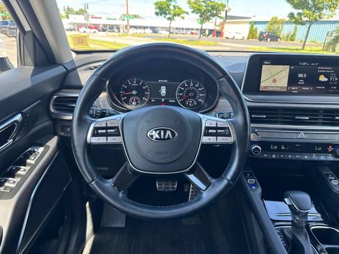 Used 2020 Kia Telluride SX w/ Towing Package AWD/4WD image 24