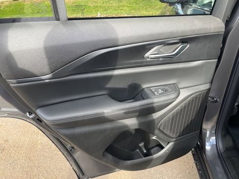 New 2025 Jeep Grand Cherokee Laredo X image 15