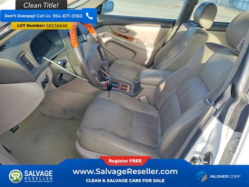 Used 2001 Lexus ES 330 FWD image 9
