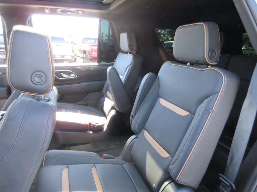 Certified 2024 GMC Yukon AT4 w/ Technology Package AWD/4WD image 23