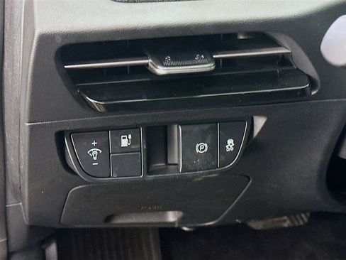 Used 2024 Kia EV6 Light AWD/4WD image 17