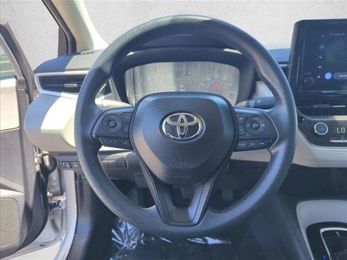 Certified 2025 Toyota Corolla LE w/ Convenience Package FWD image 11