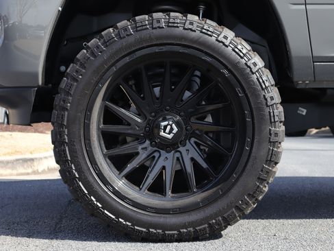 Used 2026 RAM 2500 Laramie w/ Night Edition image 9