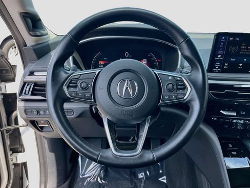 Used 2025 Acura MDX FWD w/ Technology Package image 11