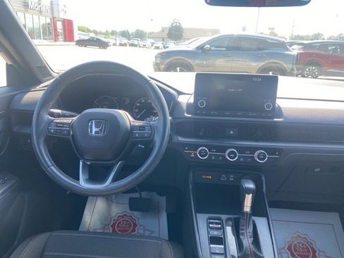 Used 2024 Honda CR-V Sport image 14