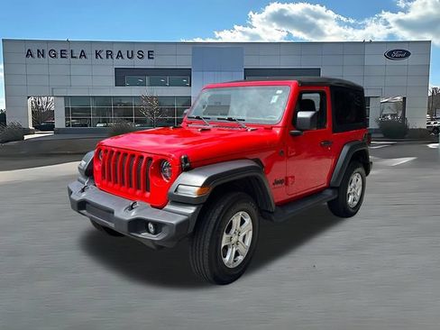 Used 2023 Jeep Wrangler Sport AWD/4WD image 3