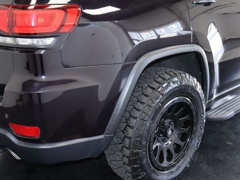 Used 2020 Jeep Grand Cherokee Limited w/ Luxury Group II AWD/4WD image 15