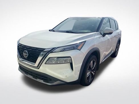 Used 2022 Nissan Rogue SL w/ SL Premium Package AWD/4WD image 2