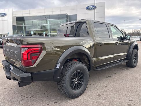 Used 2025 Ford F150 Raptor image 9
