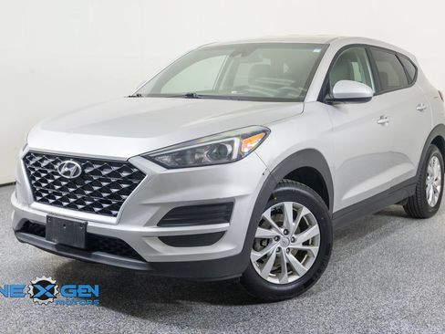 Used 2020 Hyundai Tucson SE w/ Cargo Package AWD/4WD image 3