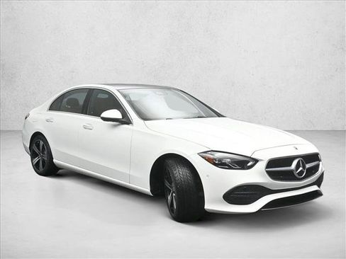 Used 2026 Mercedes-Benz C 300 4MATIC Sedan image 4